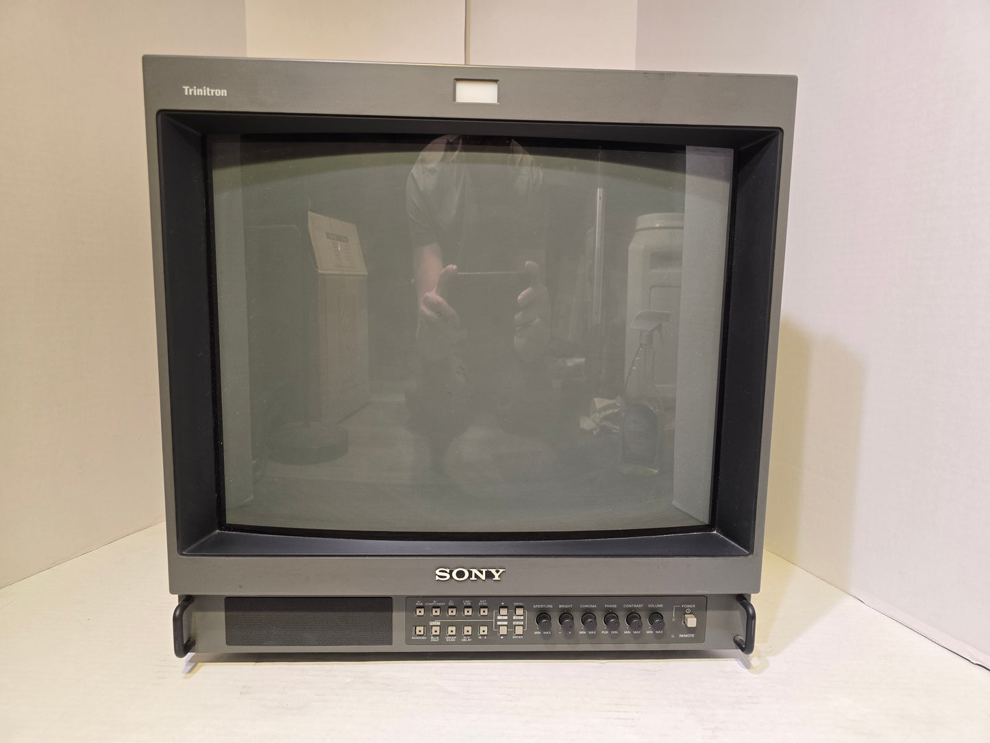 Sony PVM 20M2U