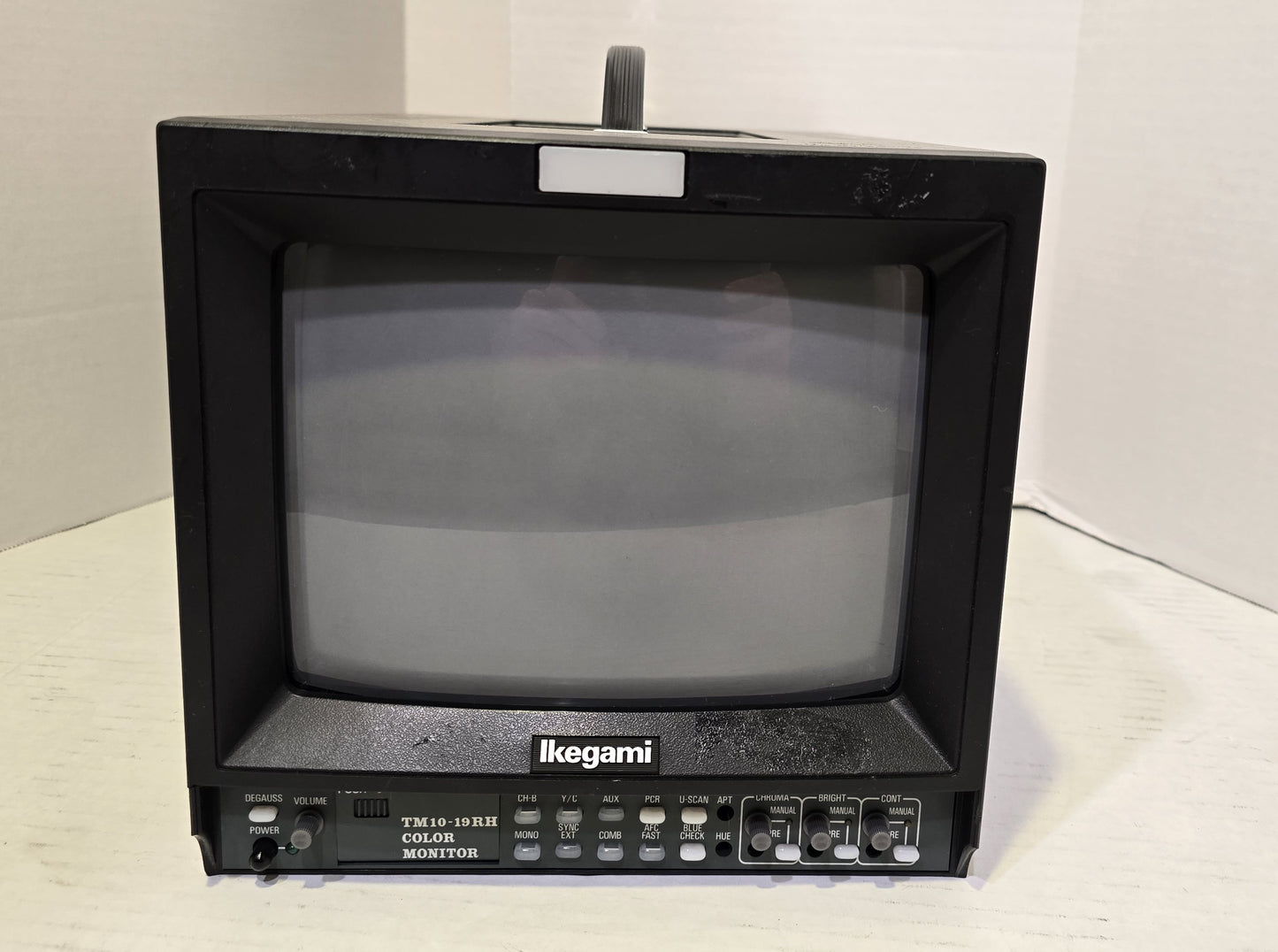 Ikegami TM10-19RHC